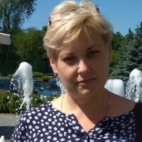 Лина Попова