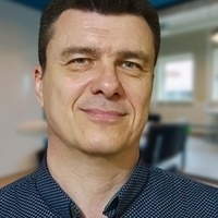 Олег Меркелов